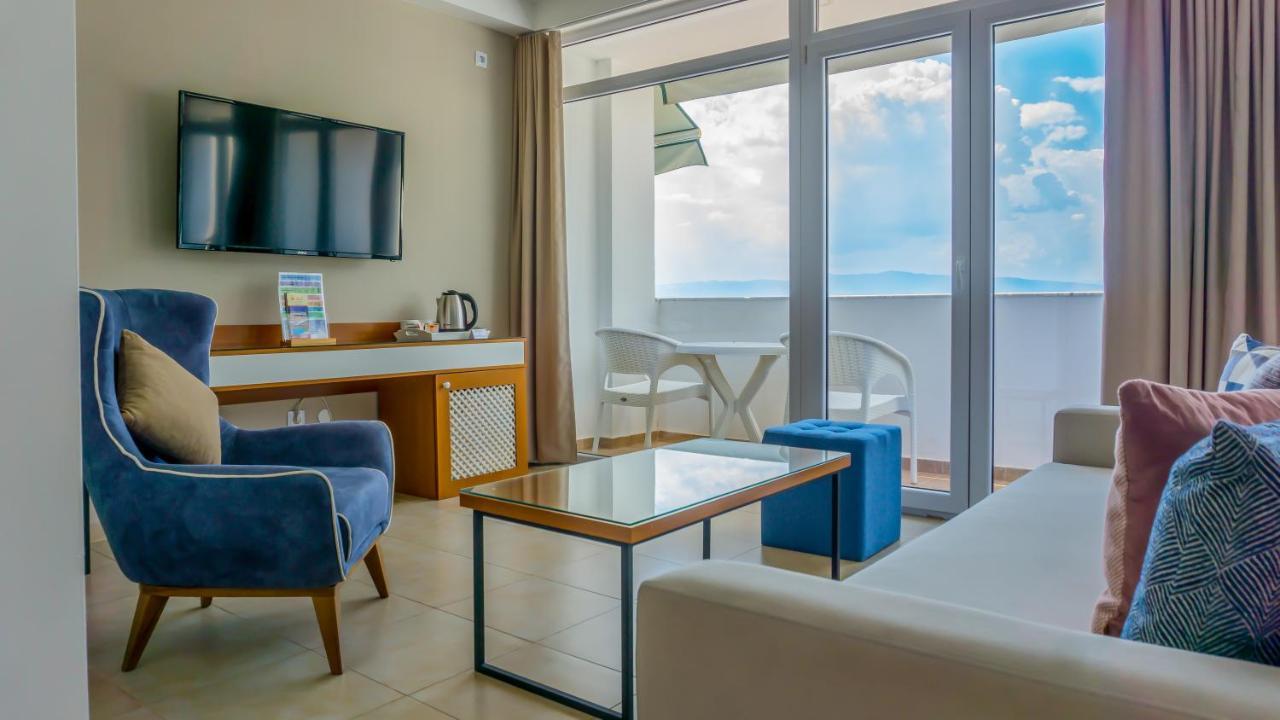 & Tino Sveti Stefan Hotel