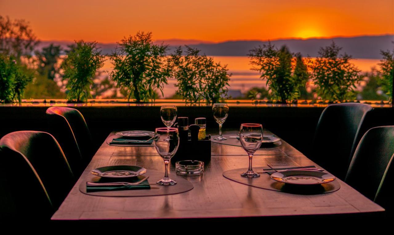 & Tino Sveti Stefan 4*