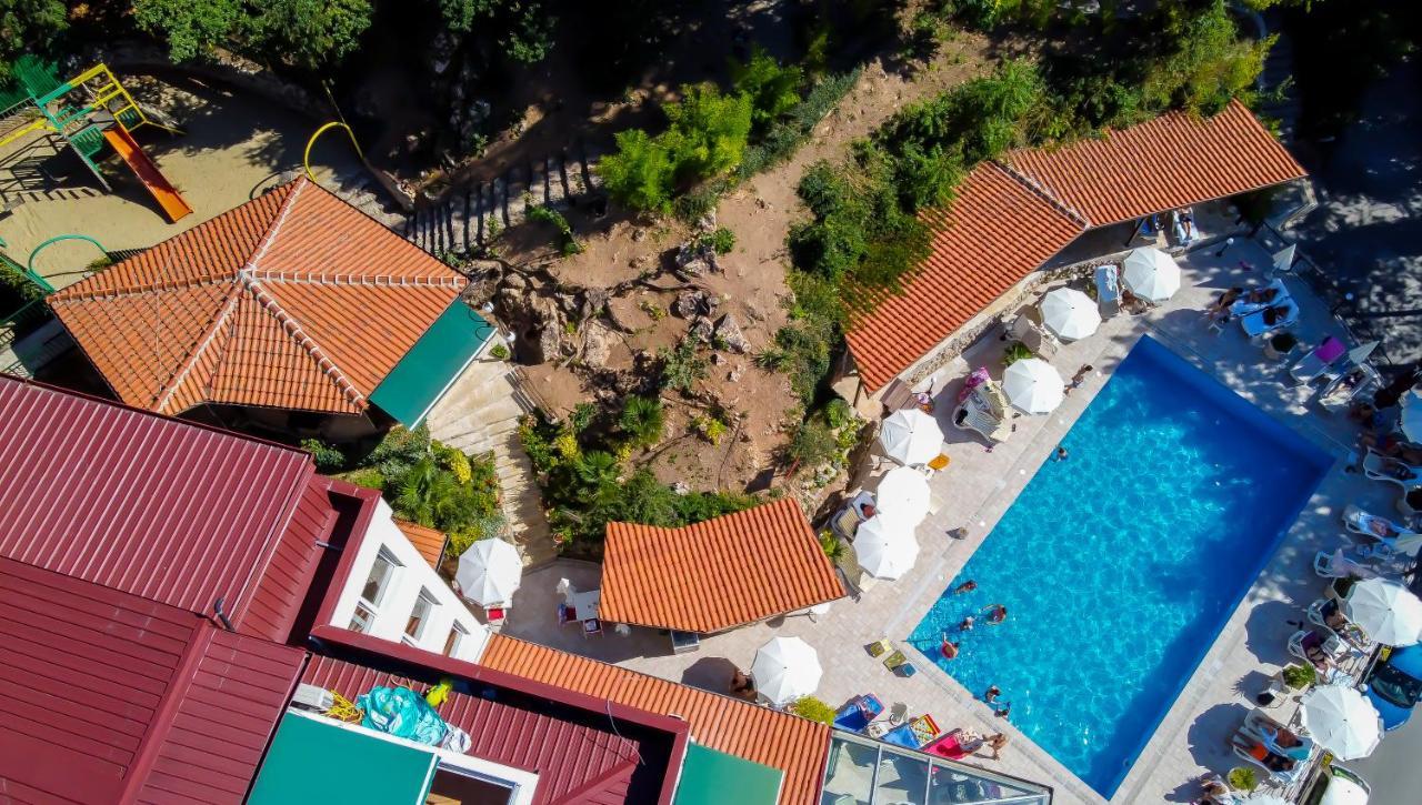 & Tino Sveti Stefan 4*