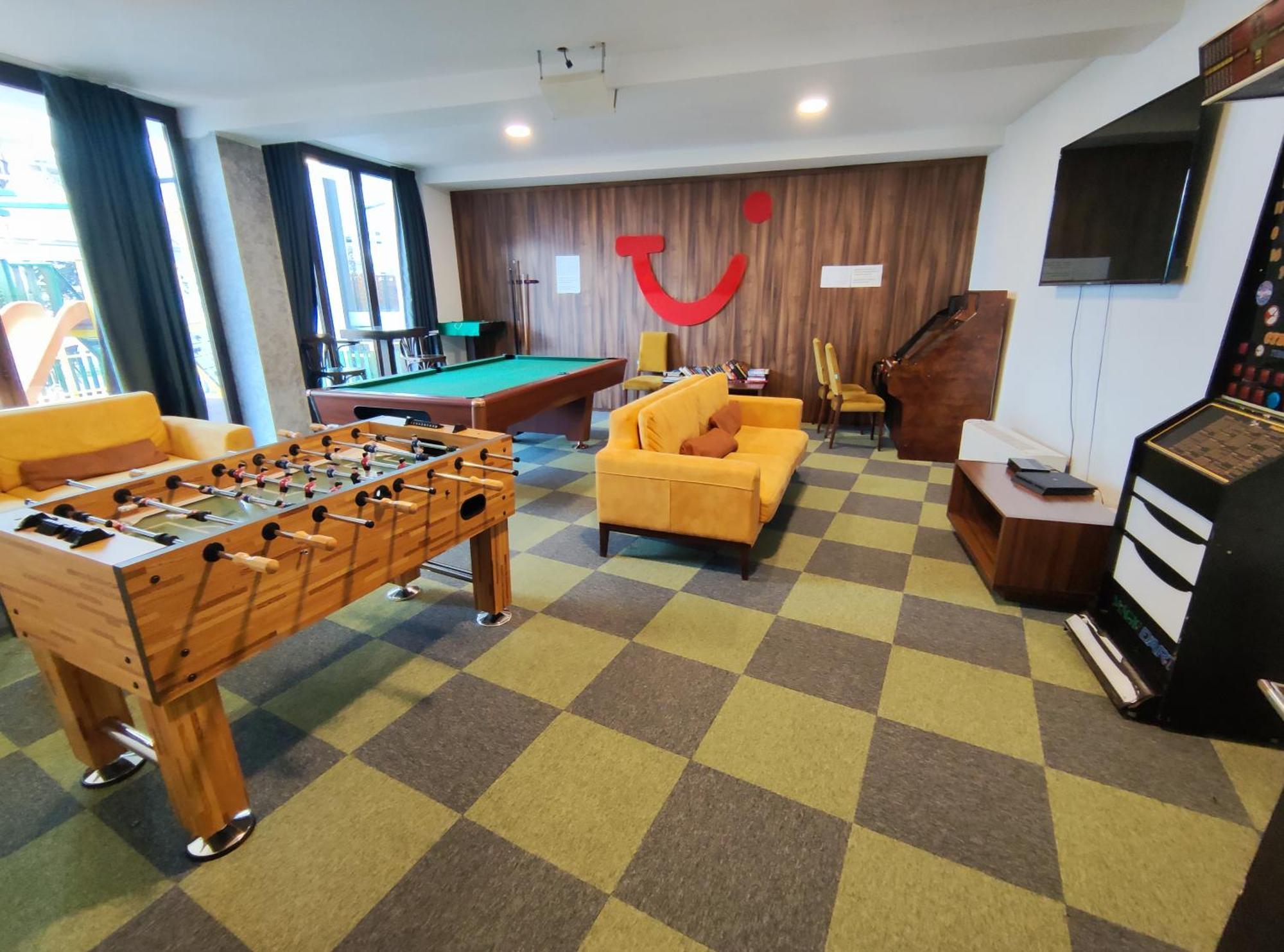 & Tino Sveti Stefan 4*