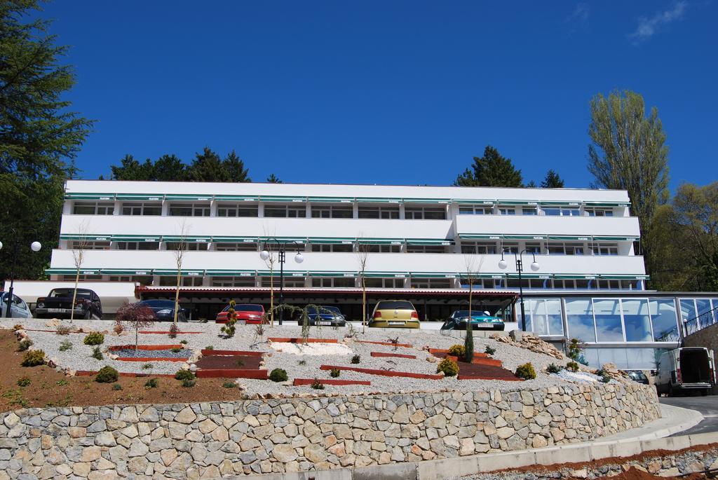 Hotel & Tino Sveti Stefan